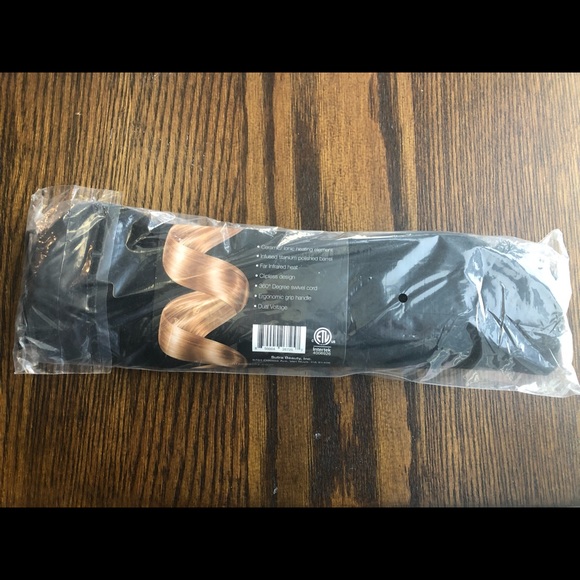 Sutra 32 mm Clipless Curling Iron with Cool Tip - Picture 4 of 4